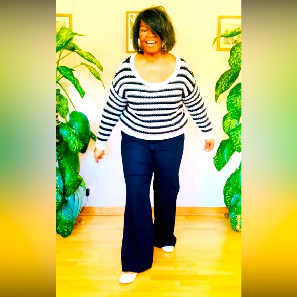 ✨Elegant Park✨ White Satin Round Toe Ballet Flat W/Removable Satin Ribbo… - Picture 16 of 16